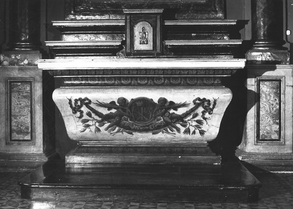 angioletti reggitarga (altare - a cofano, elemento d'insieme) - ambito piemontese (metà sec. XIX)