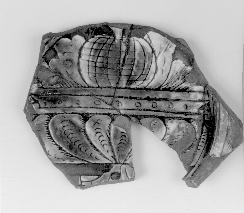 piatto, frammento - bottega piemontese (secc. XVI/ XVII)