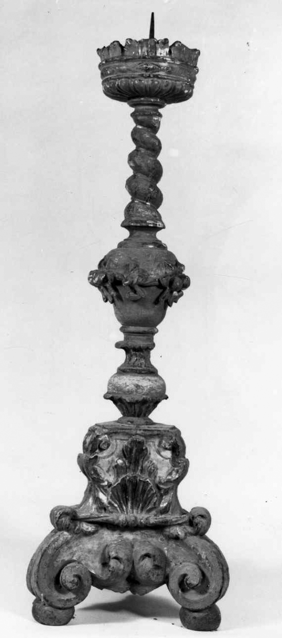 candeliere, serie - bottega della Valsesia (prima metà sec. XVIII)