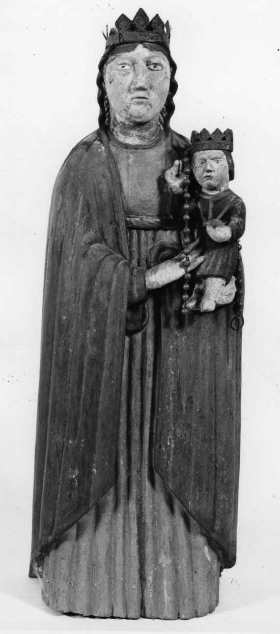 Madonna con Bambino (scultura, opera isolata) - bottega della Valsesia (prima metà sec. XVI)