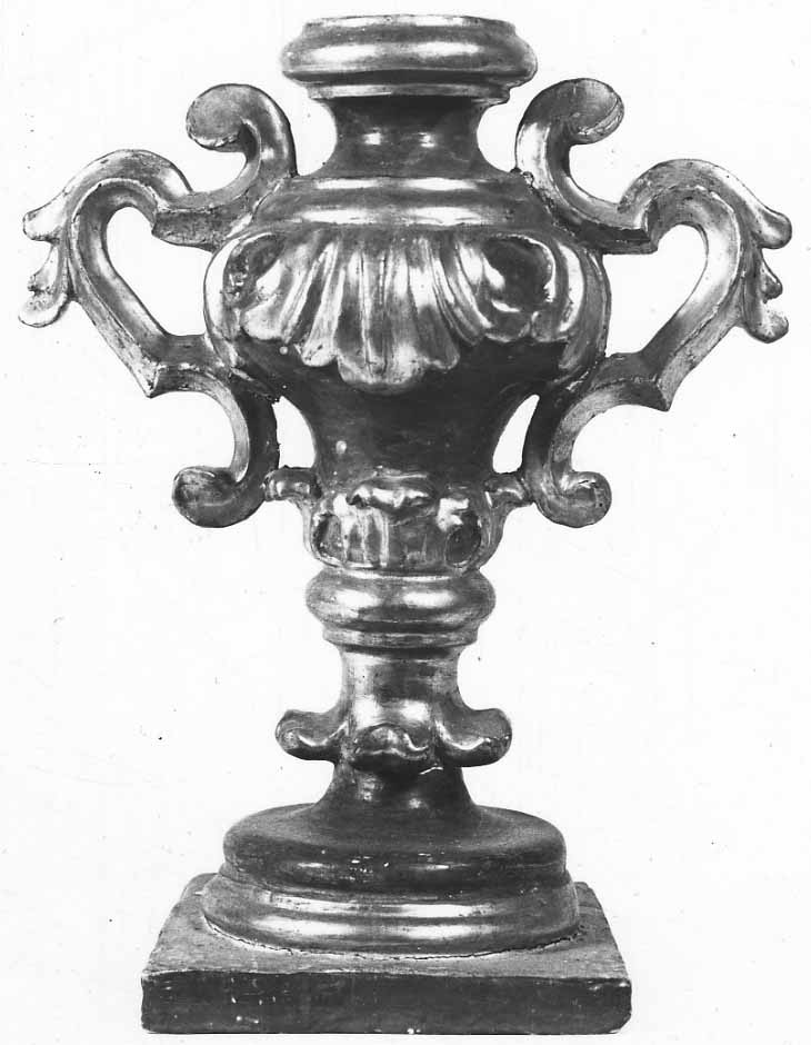 vaso d'altare per composizione floreale, coppia - bottega della Valsesia (inizio sec. XIX)