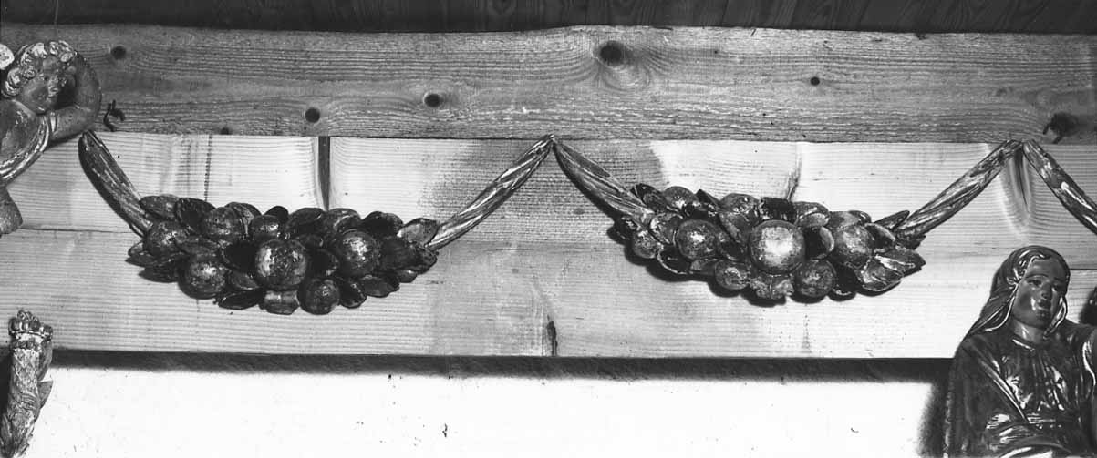 decorazione a intaglio, serie - bottega della Valsesia (metà sec. XVII)