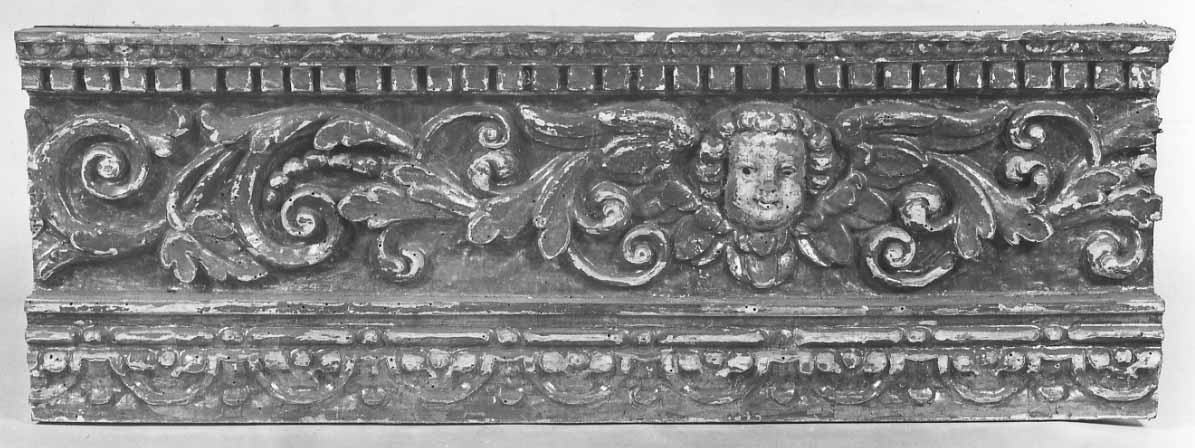 decorazione a intaglio, frammento - bottega della Valsesia (metà sec. XVII)