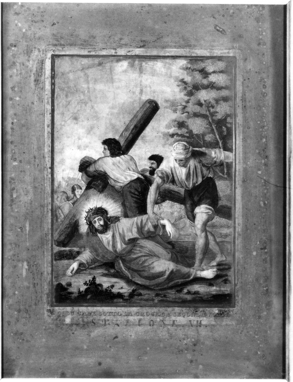 stazione VII: Gesù cade sotto la croce la seconda volta (stampa a colori, elemento d'insieme) - ambito ligure (prima metà sec. XIX)