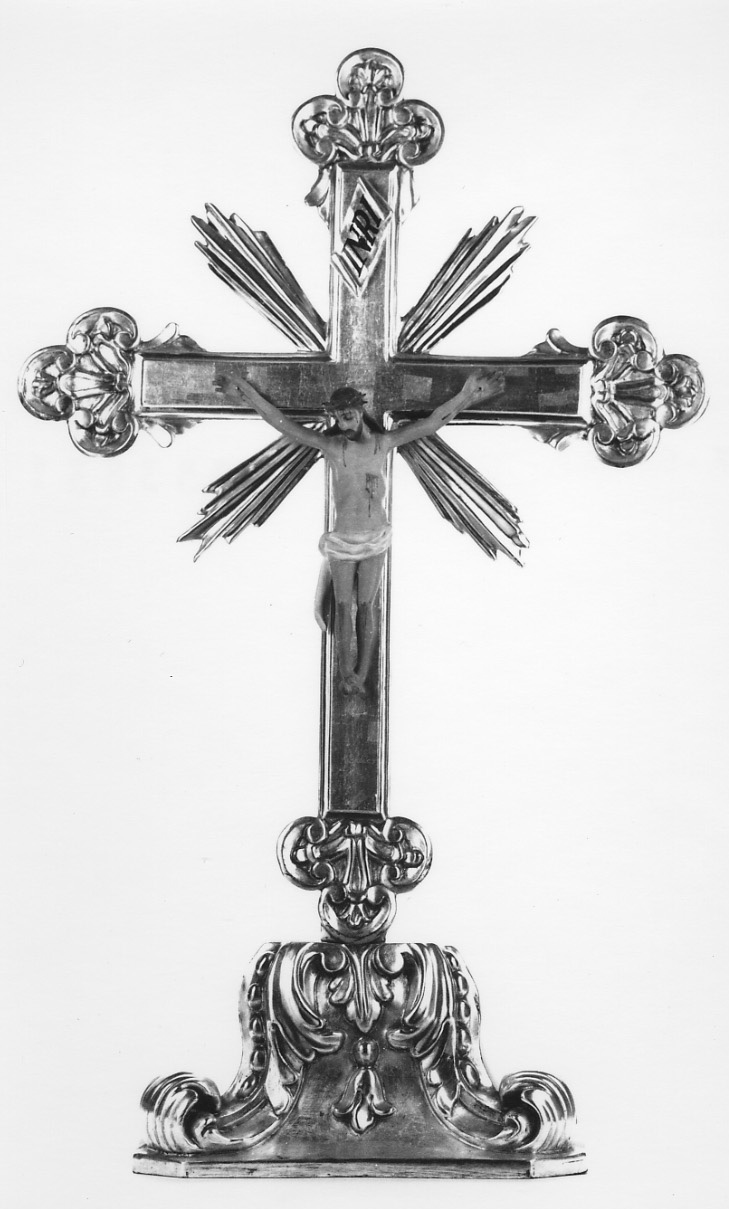 Cristo crocifisso (croce d'altare, opera isolata) di Prinotti Costantino (bottega) (fine/inizio secc. XIX/ XX)