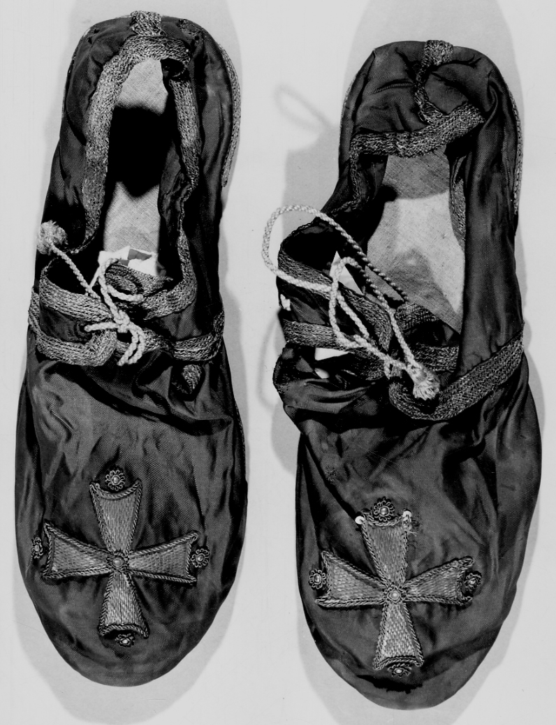 scarpa liturgica, paio - manifattura lombardo-piemontese (primo quarto sec. XX)