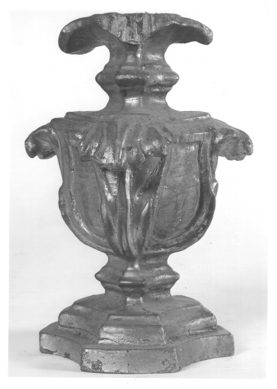 vaso d'altare per composizione floreale, serie - bottega ossolana (sec. XVIII)