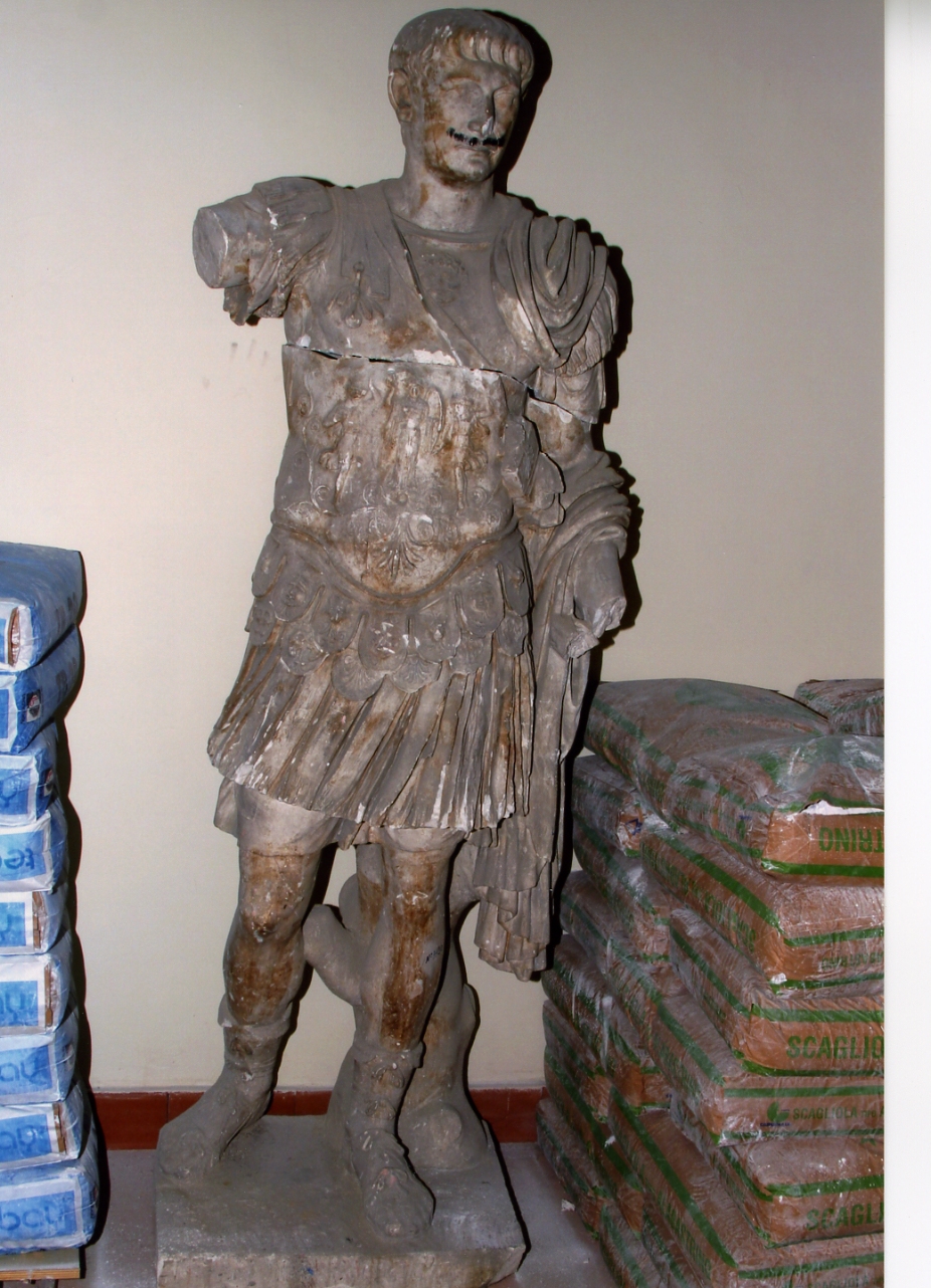 Traiano Loricato (statua) - bottega napoletana (secondo quarto sec. XIX)