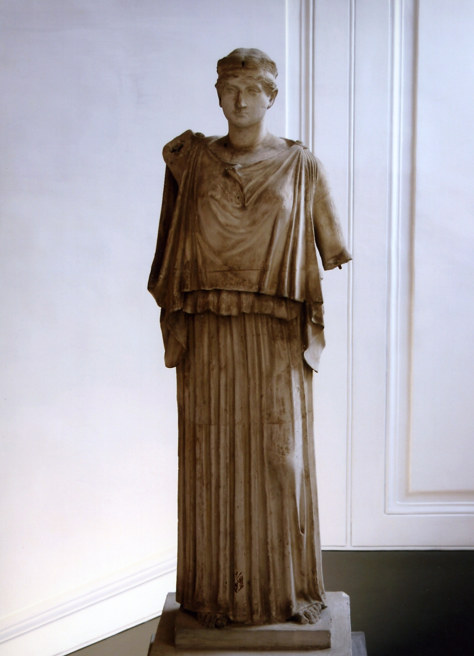 Idrophoros; Danzatrice di Ercolano, Peplophoros (statua) - bottega napoletana (primo quarto sec. XX)