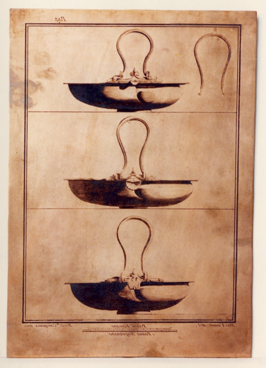vassoi a manici pieghevoli di bronzo (matrice) di Vanni Nicola, Campana Ferdinando (sec. XVIII)
