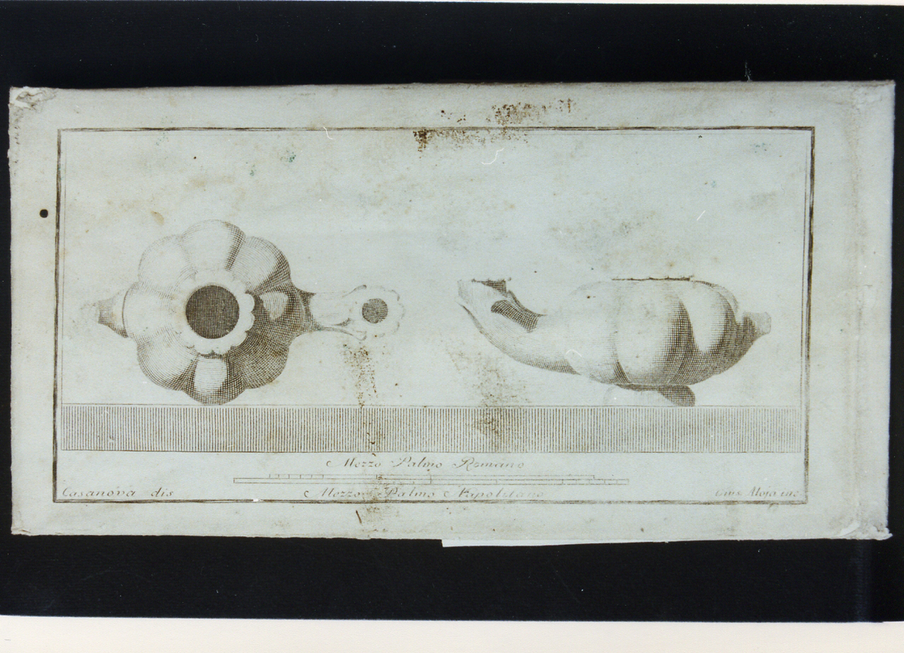 lucerna con vasca baccellata in bronzo: veduta laterale e superiore (stampa controfondata) di Casanova Giovanni Battista, Alloja Giuseppe (sec. XVIII)