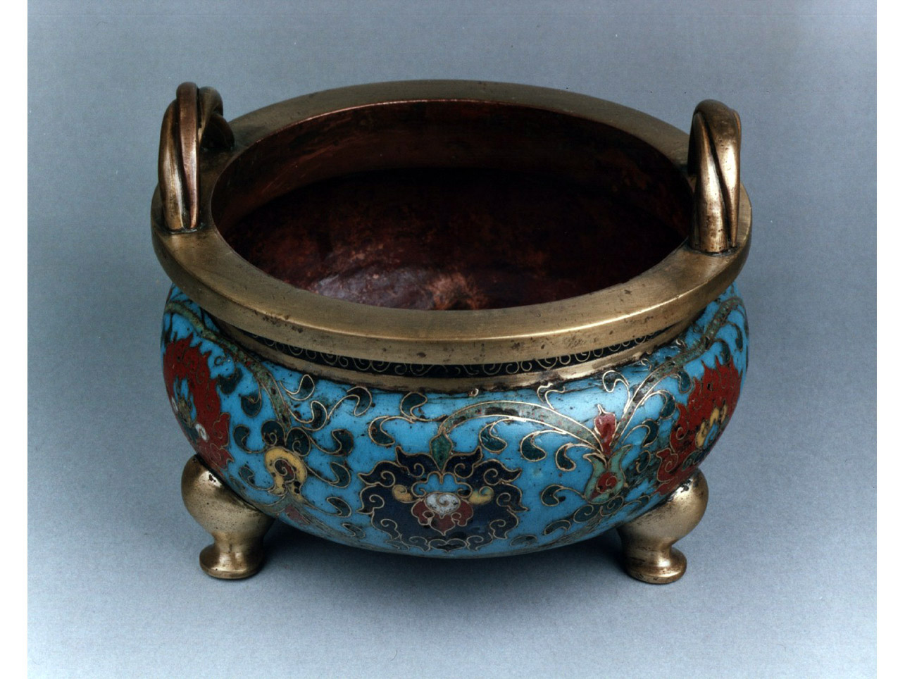 motivi decorativi vegetali stilizzati (bruciaprofumi) - manifattura cinese (seconda metà sec. XVI)