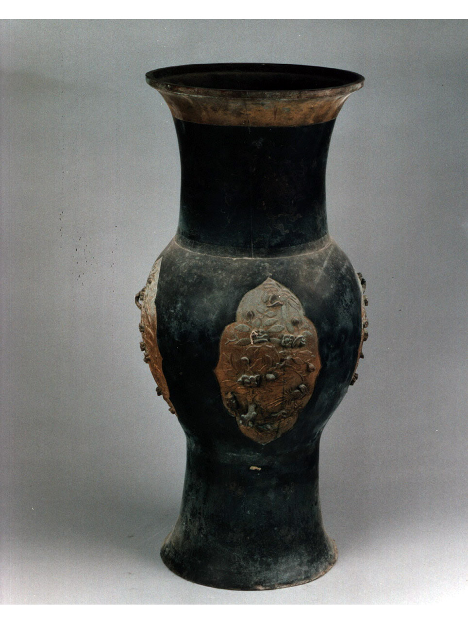 motivi decorativi floreali (vaso) - manifattura cinese (sec. XVIII)