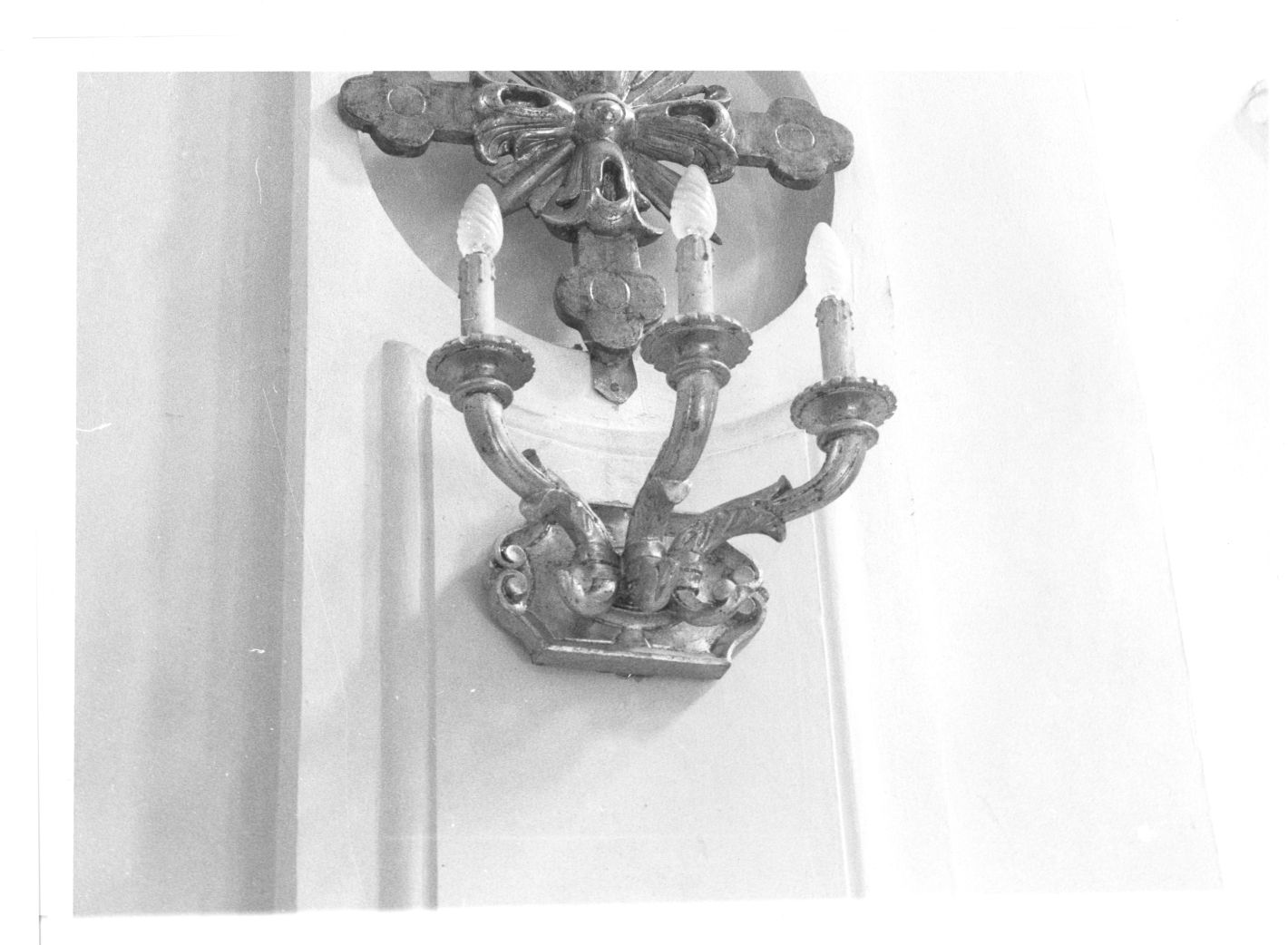 candeliere, serie - bottega campana (inizio sec. XIX)