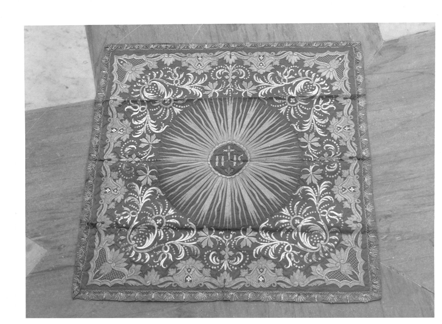 velo di calice - manifattura romana (prima metà sec. XVIII)