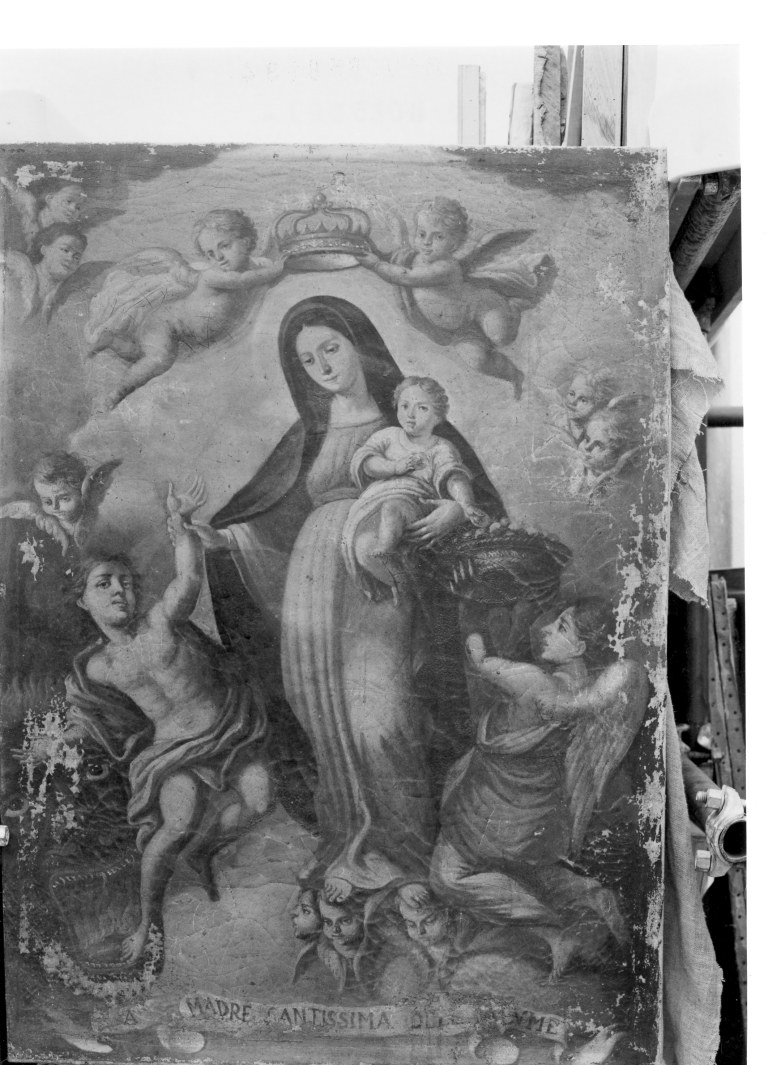 Madonna con Bambino e angeli reggicorona (dipinto) - ambito Italia meridionale (sec. XVIII)