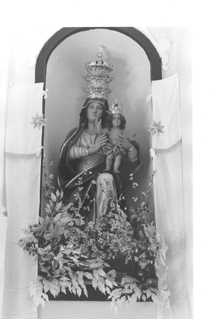 Madonna di Montevergine (statua) - bottega irpina (prima metà sec. XX)