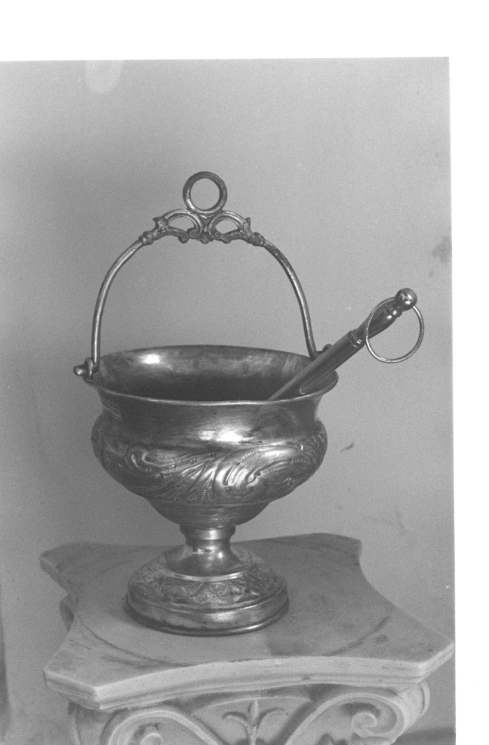 secchiello per l'acqua benedetta - bottega irpina (prima metà sec. XX)