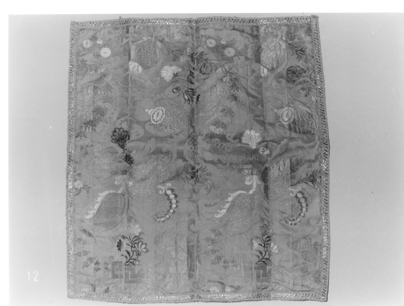 velo di calice, opera isolata - manifattura napoletana (fine/inizio secc. XIX/ XX)