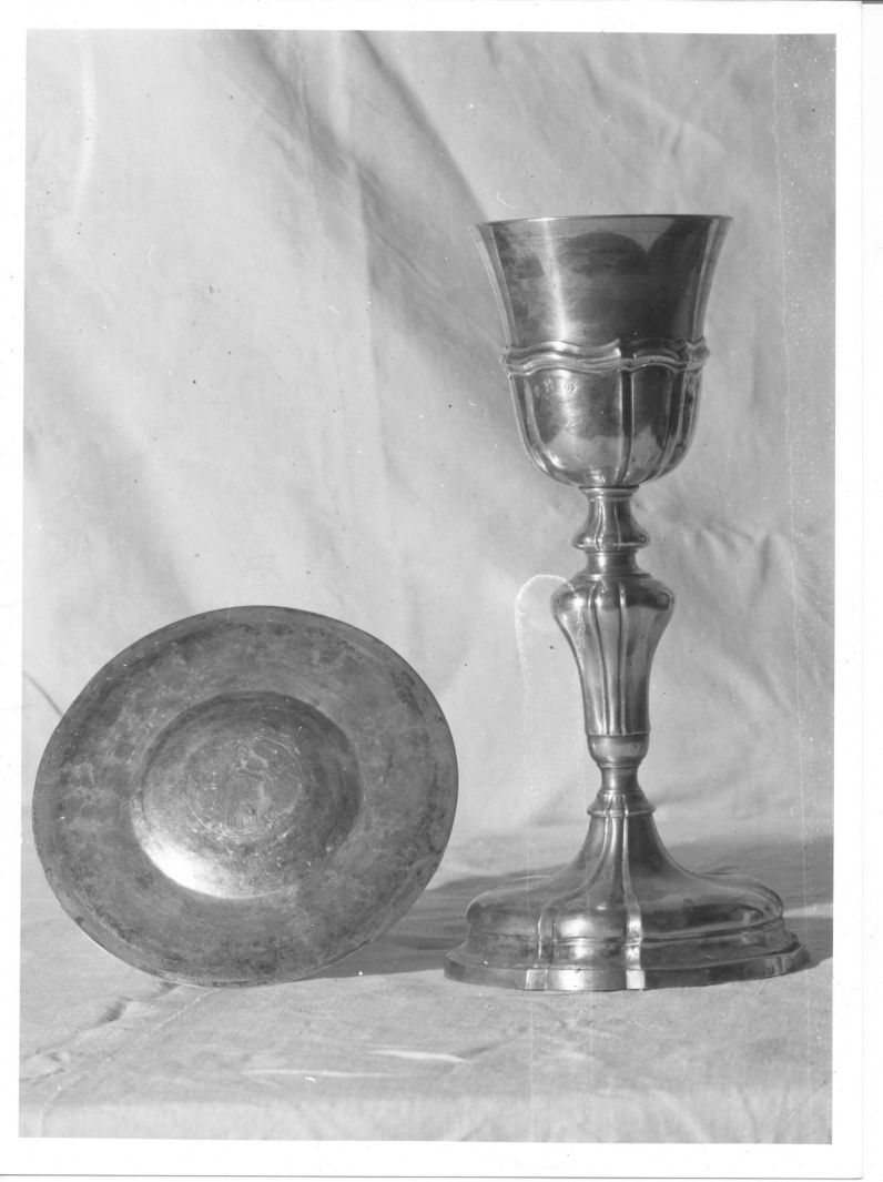 calice - bottega Italia meridionale (sec. XVII)