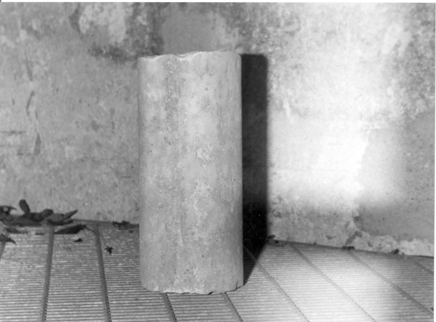 colonna, frammento - bottega campana (sec. XVI)