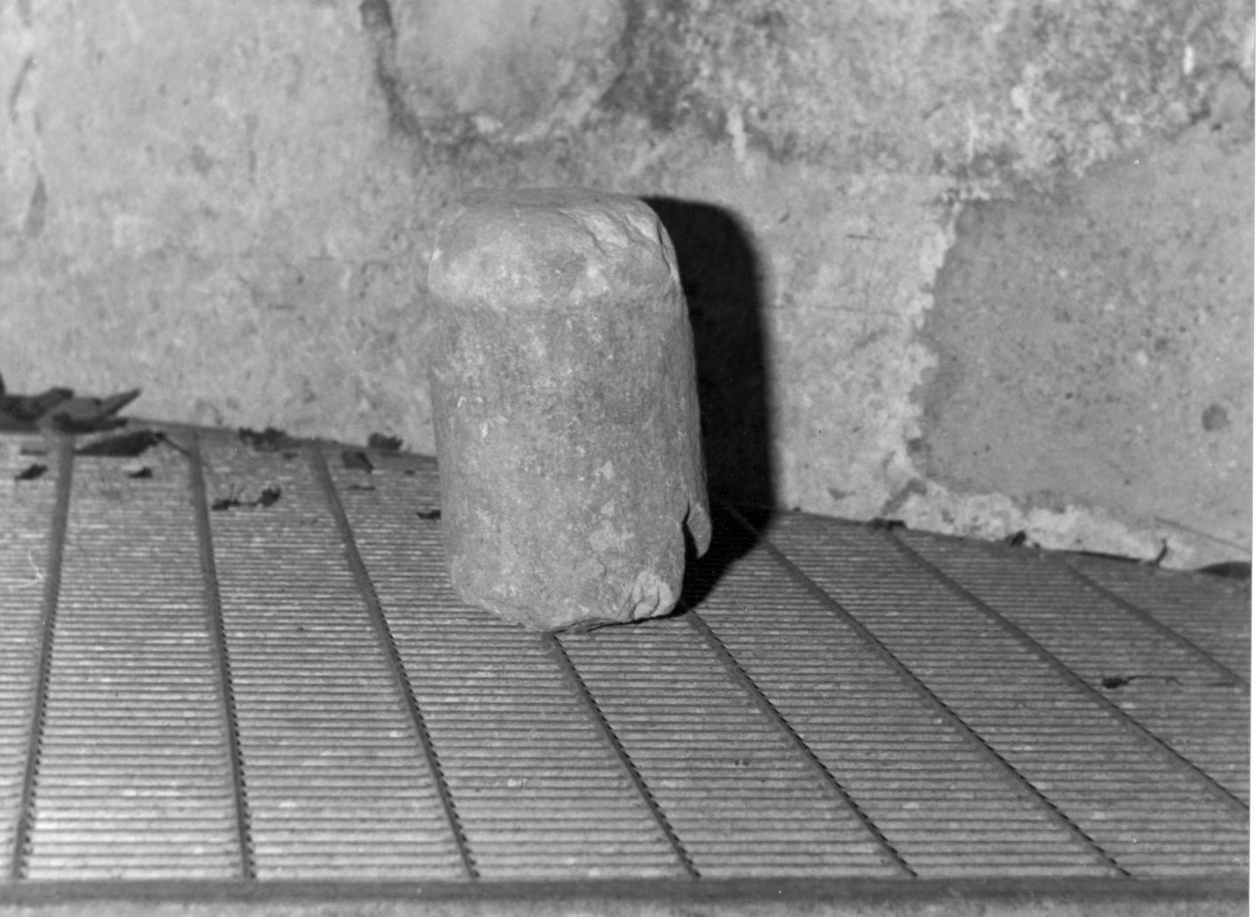 colonna, frammento - bottega campana (sec. XVI)