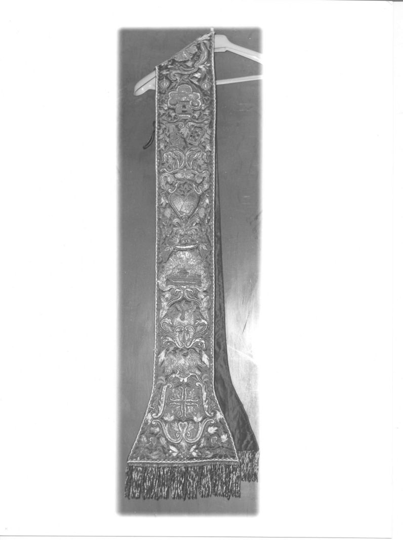 motivi decorativi vegetali e animali (stola) - manifattura campana (fine sec. XIX)