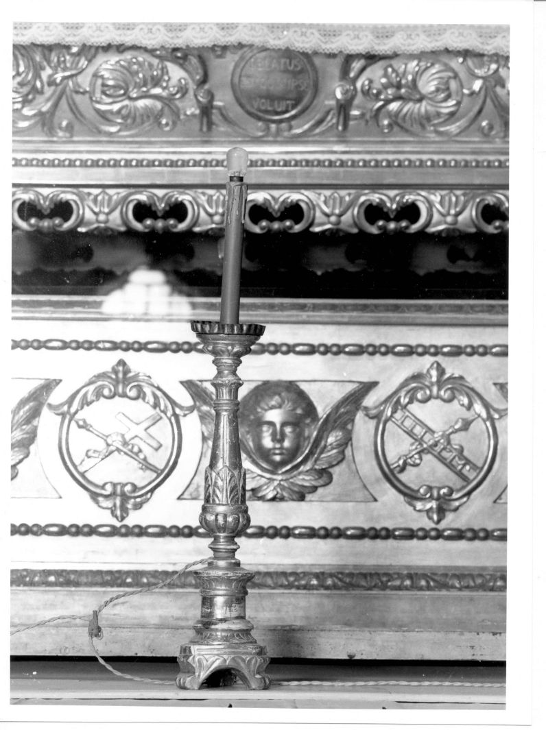 candeliere d'altare - bottega napoletana (seconda metà sec. XIX)