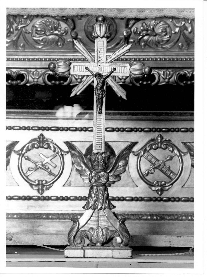 croce d'altare - bottega napoletana (seconda metà sec. XIX)