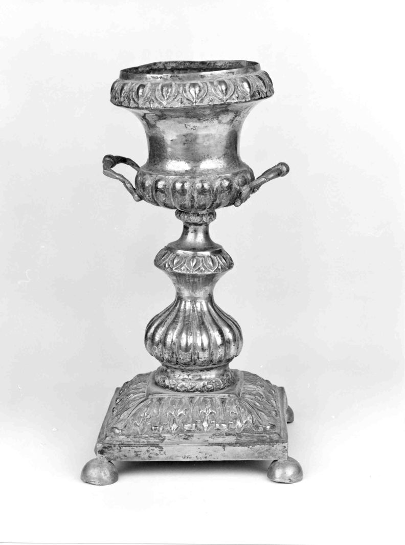 vaso - bottega napoletana (sec. XVIII)