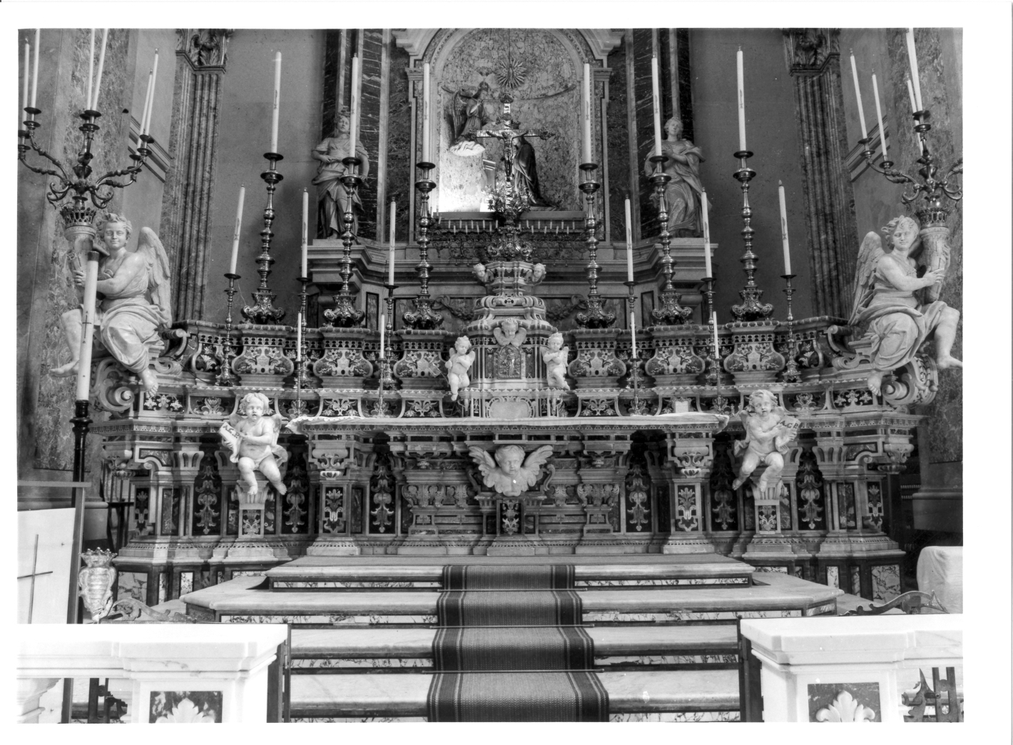 altare maggiore - bottega campana (sec. XVIII)