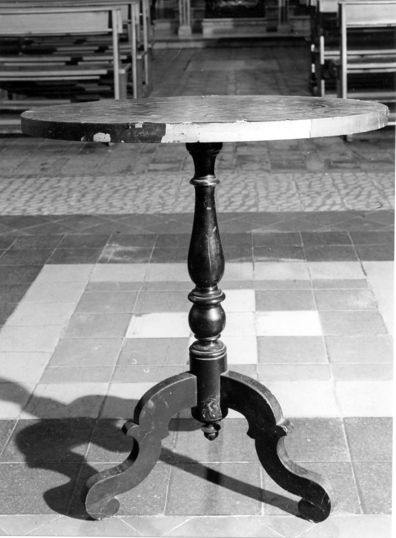 tavolino - bottega campana (sec. XIX)