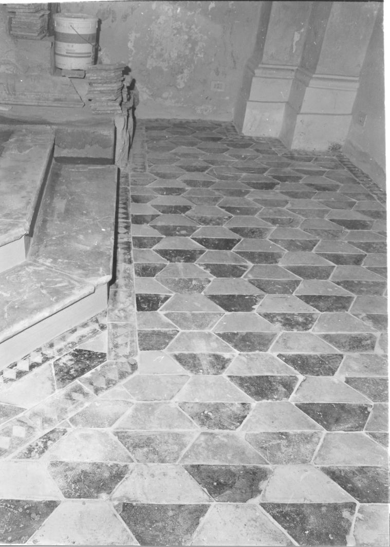 motivi decorativi geometrici (pavimento) - bottega campana (fine/inizio secc. XVII/ XIX)