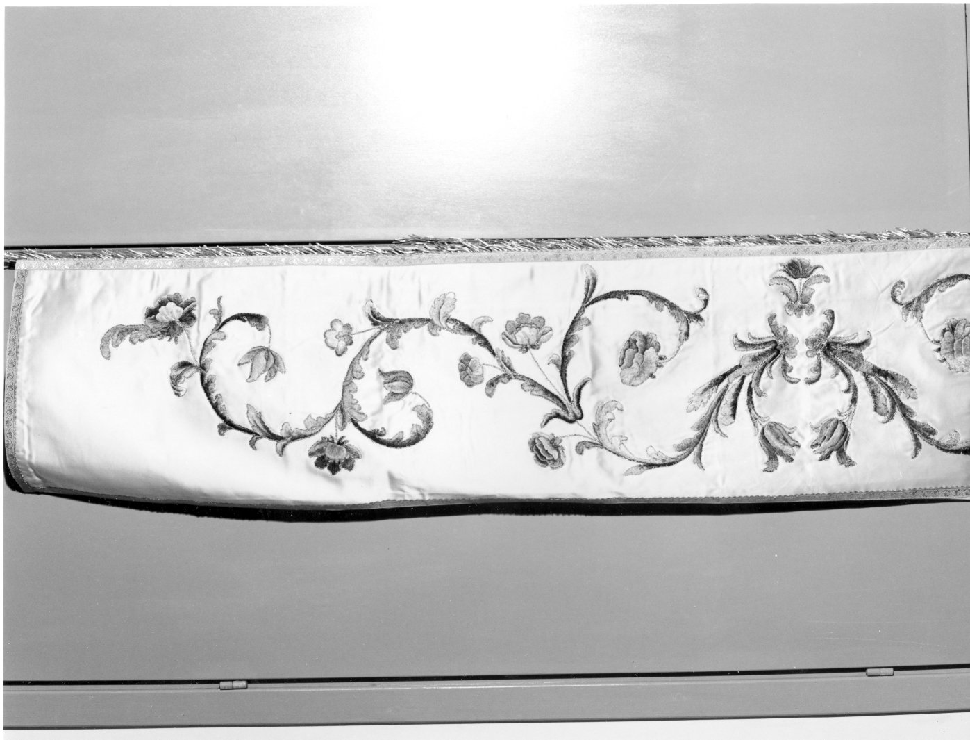 tovaglia d'altare - manifattura campana (sec. XIX)