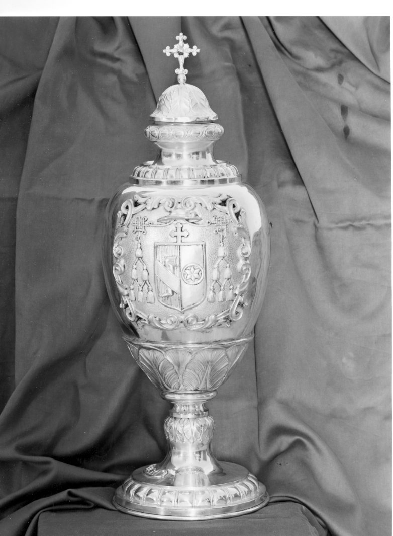 vaso per la riserva degli oli santi, serie - bottega campana (sec. XX)