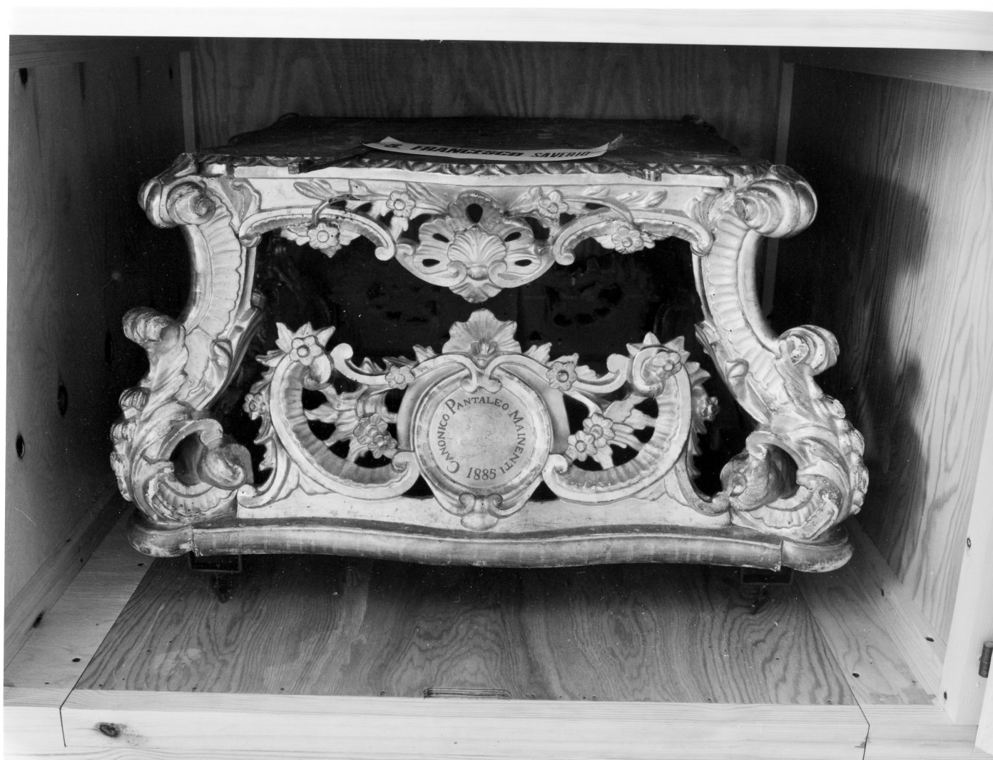 piedistallo di statua - bottega campana (sec. XIX)