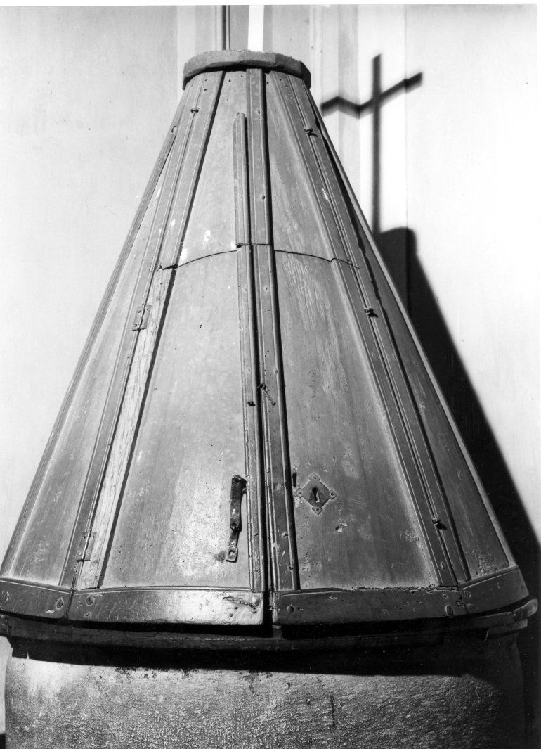 fonte battesimale - bottega Italia meridionale (sec. XVI)