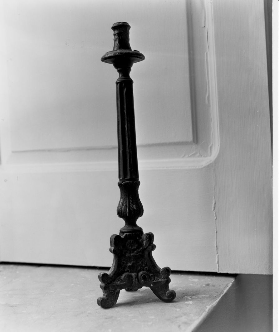 candeliere - bottega Italia meridionale (sec. XIX)