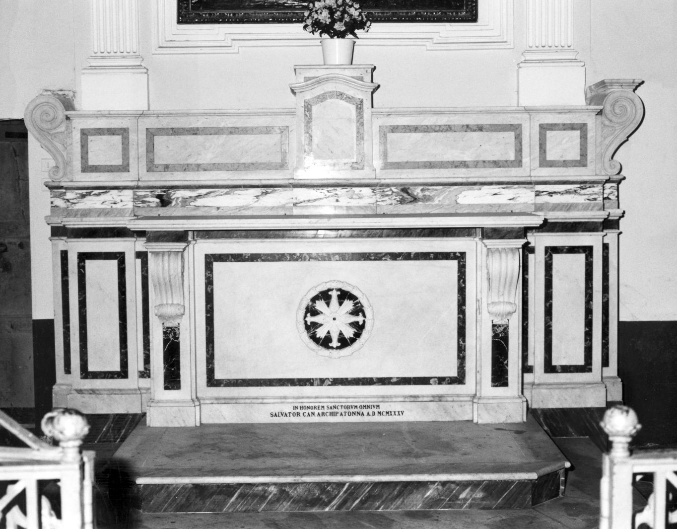 altare - bottega campana (sec. XX)