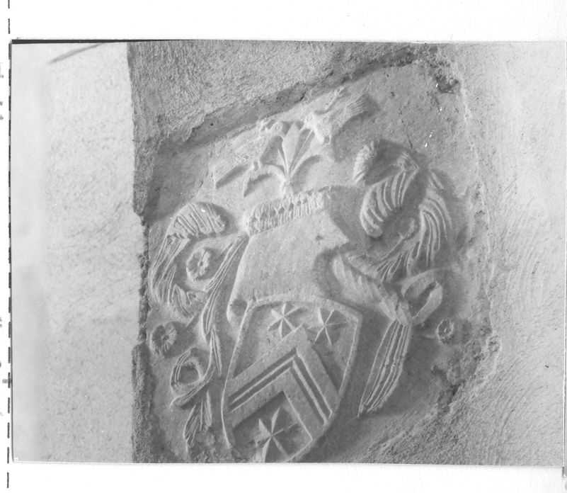 stemma gentilizio (rilievo, opera isolata) - ambito campano (fine sec. XVI)