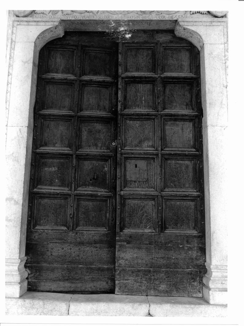 porta - a due battenti, opera isolata - bottega campana (sec. XVI)