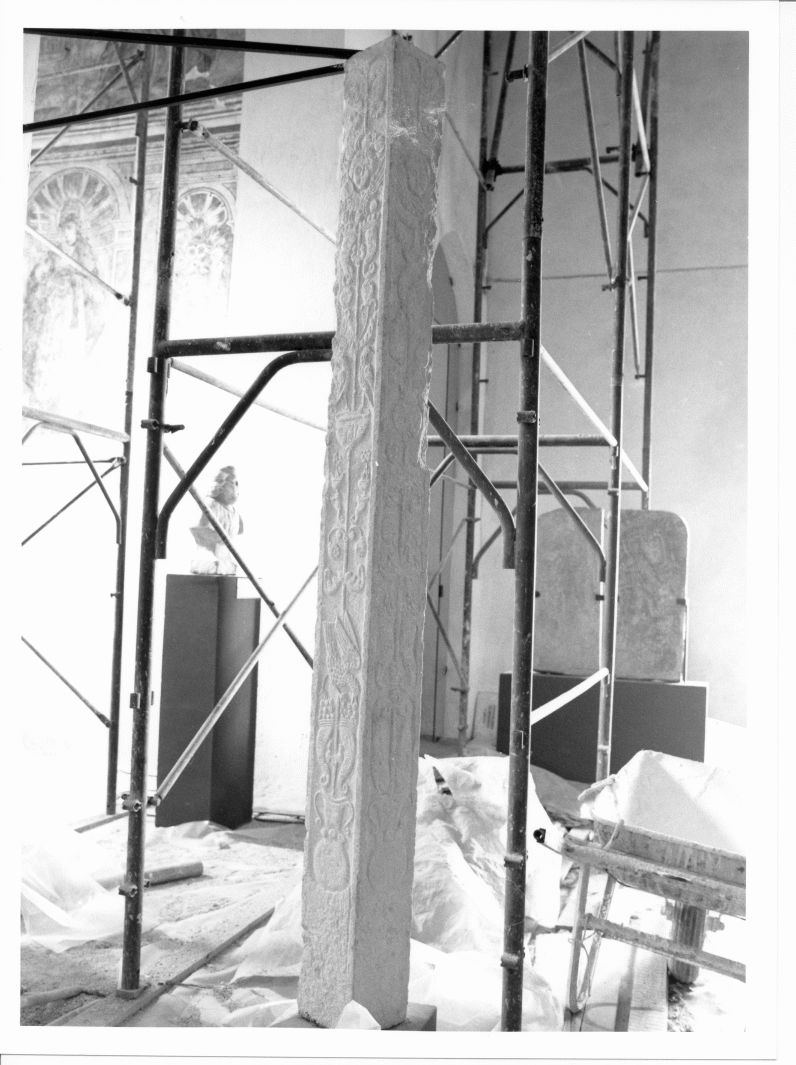 pilastrino - bottega campana (sec. XVI)