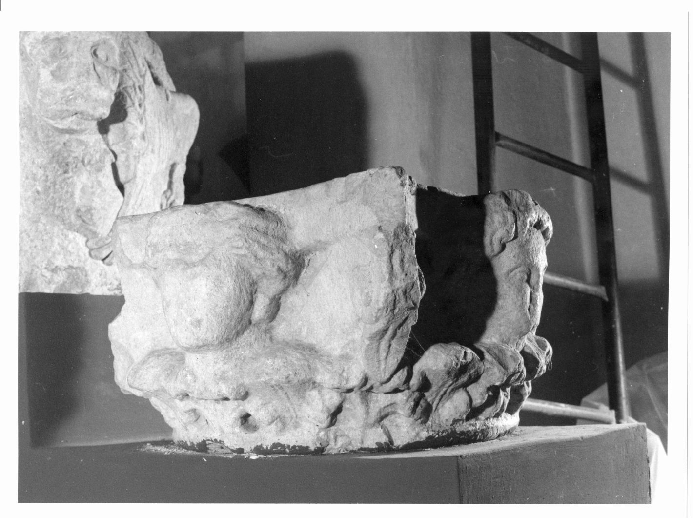 capitello - bottega campana (sec. XII)