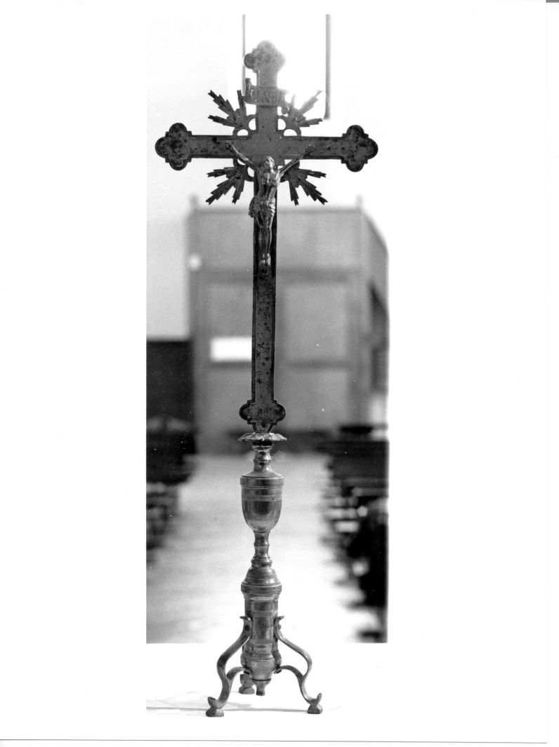 croce d'altare - bottega campana (inizio sec. XX)