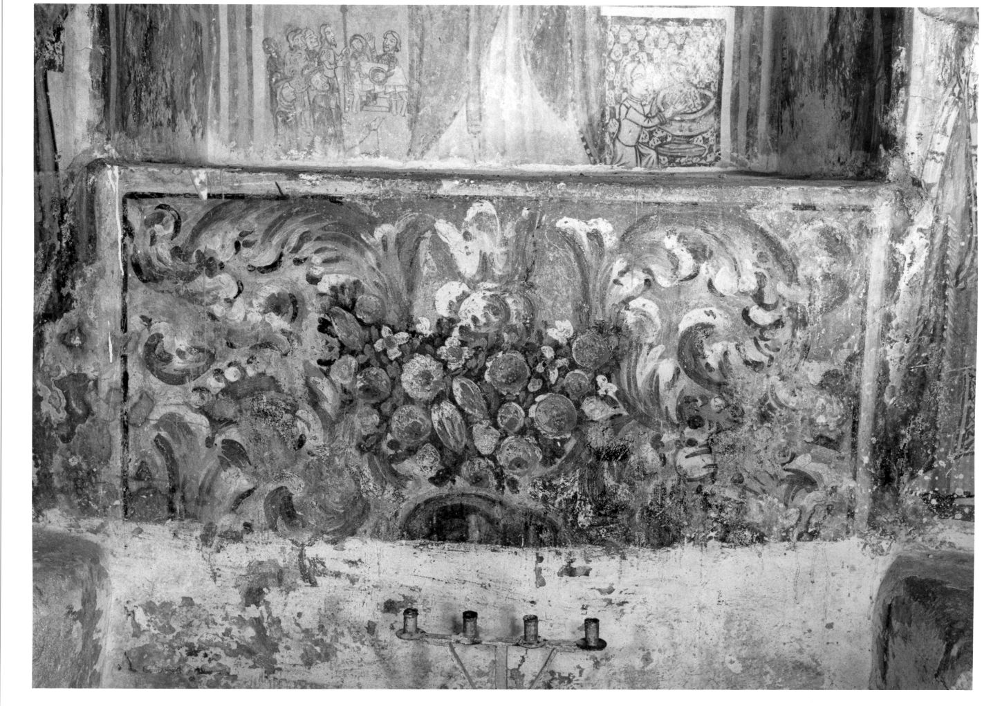 motivo decorativo floreale (decorazione pittorica) - ambito campano (sec. XVIII)