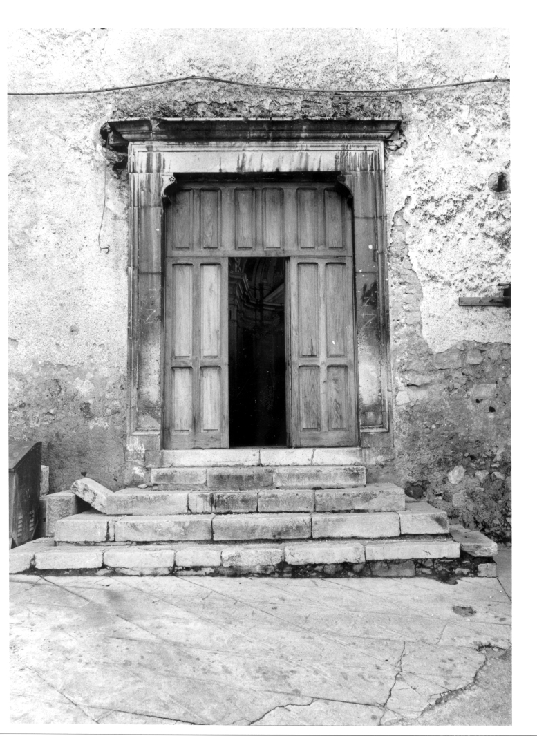 portale - bottega campana (sec. XVIII)