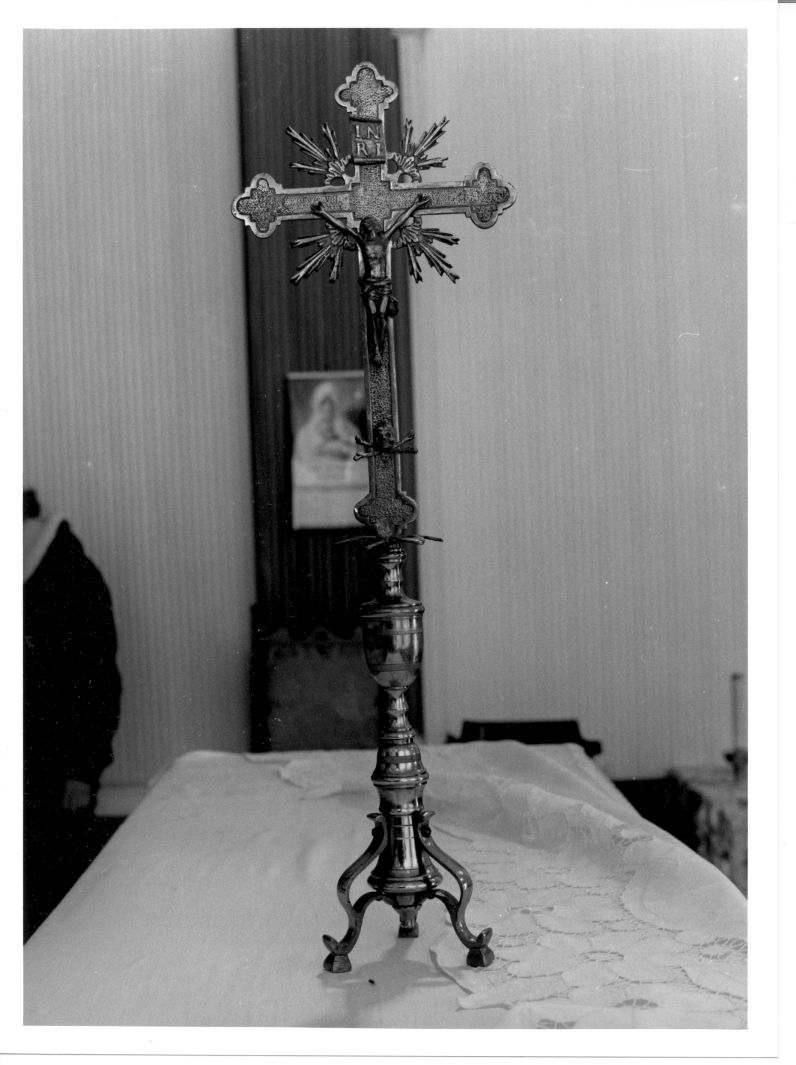 croce d'altare - bottega campana (seconda metà sec. XIX)