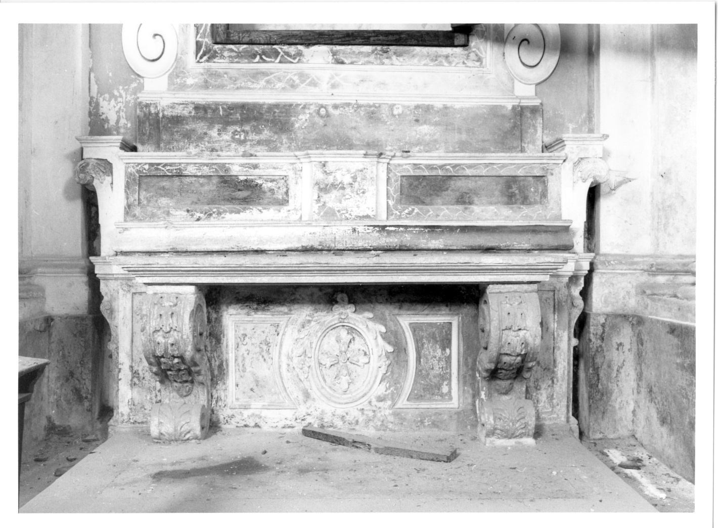 altare - bottega campana (sec. XVIII)