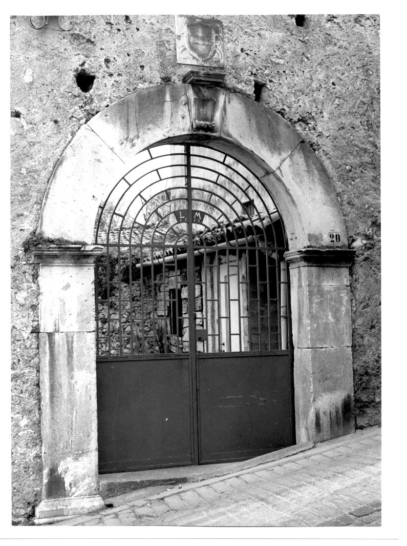 portale - bottega campana (sec. XVIII)