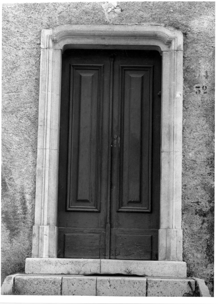 portale - bottega campana (sec. XVIII)